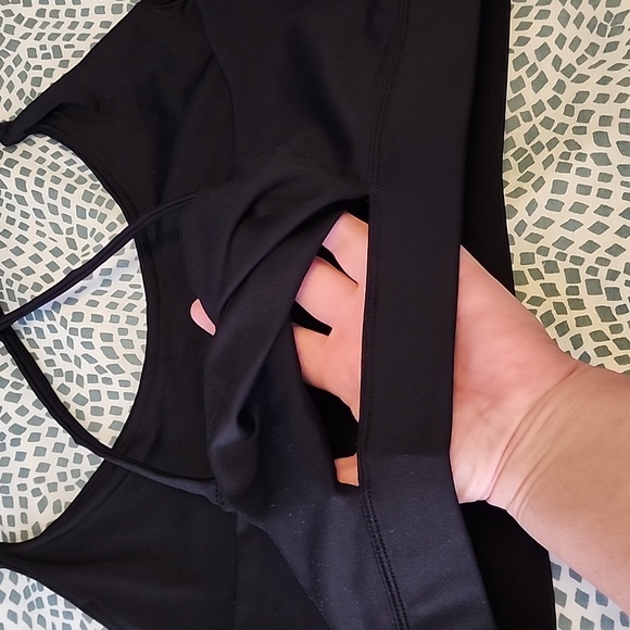 Sports Bra - Picture 3 of 6